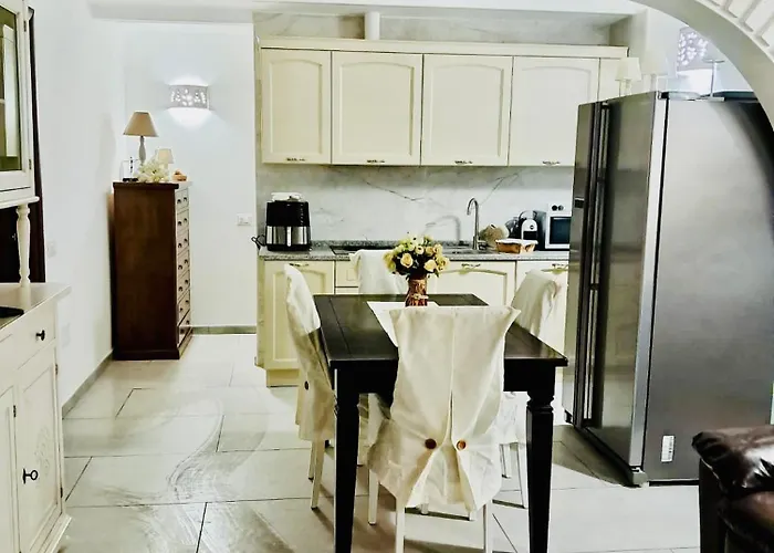 Del Sole 度假居 *